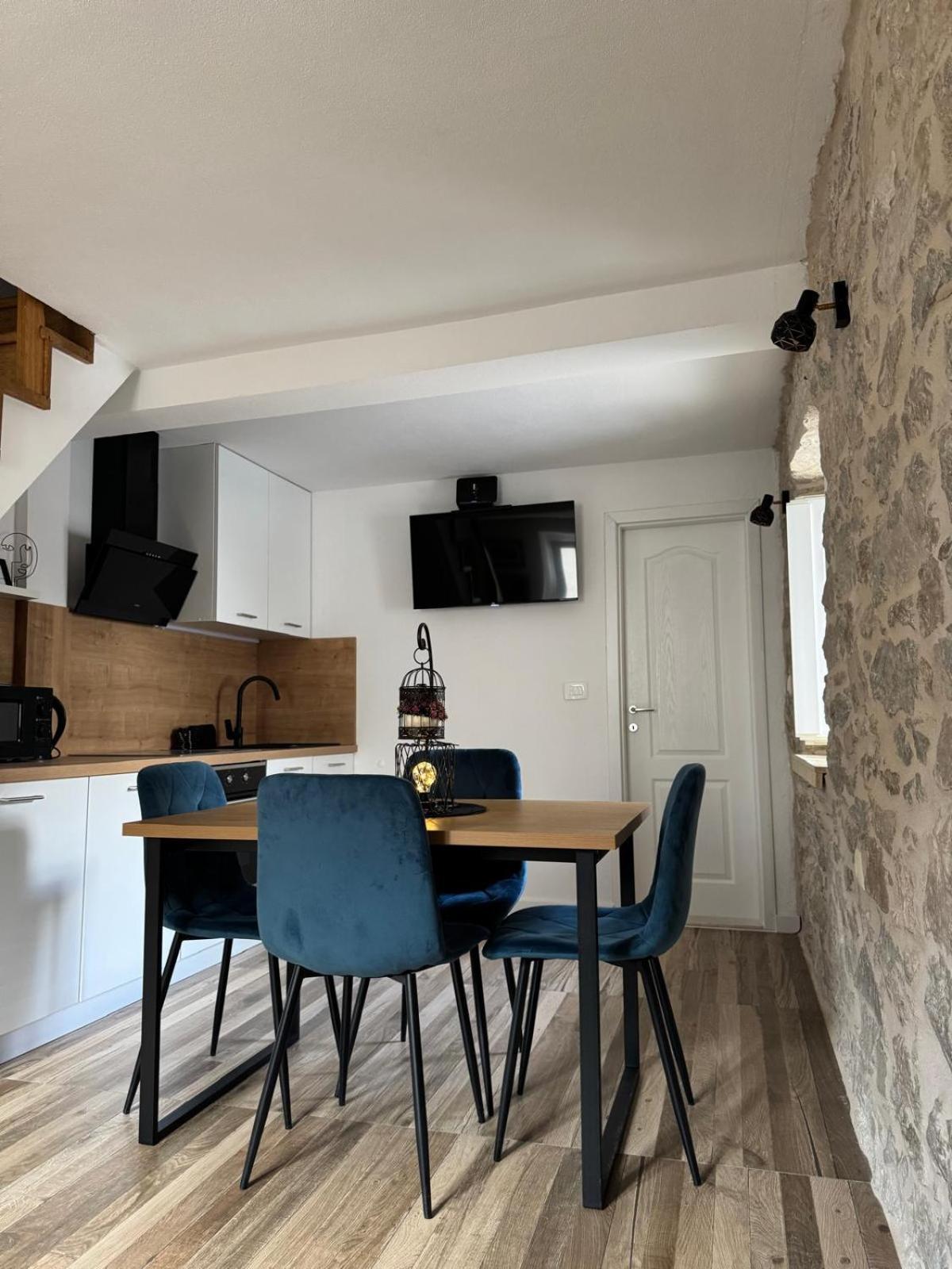 Bepina Apartament *